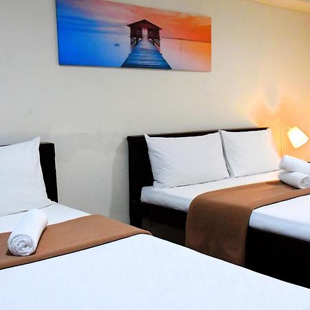 Arzo Hotel Makati Μακάτι Εξωτερικό φωτογραφία