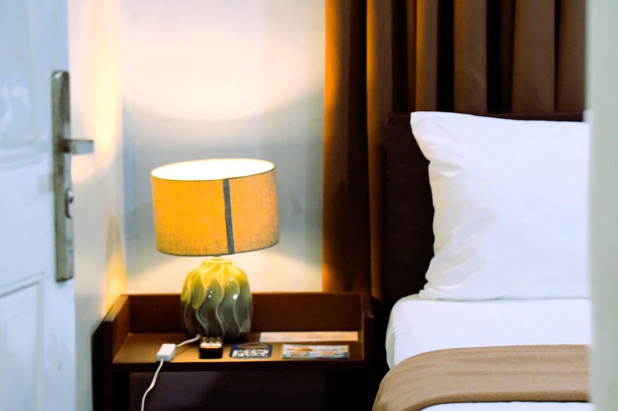 Arzo Hotel Makati Μακάτι Εξωτερικό φωτογραφία